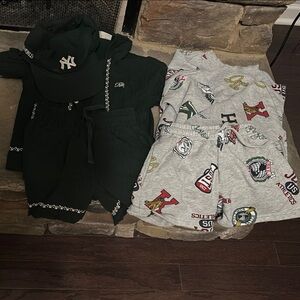 Kith Gray Short Sleeve Tee Vibrant Graphic Design